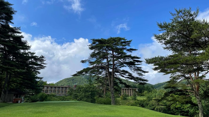 【Karuizawa】Karuizawa Asama Golf Course – Golf course dedicated to two-some play overlooking magnificent volcano Mt. Asama